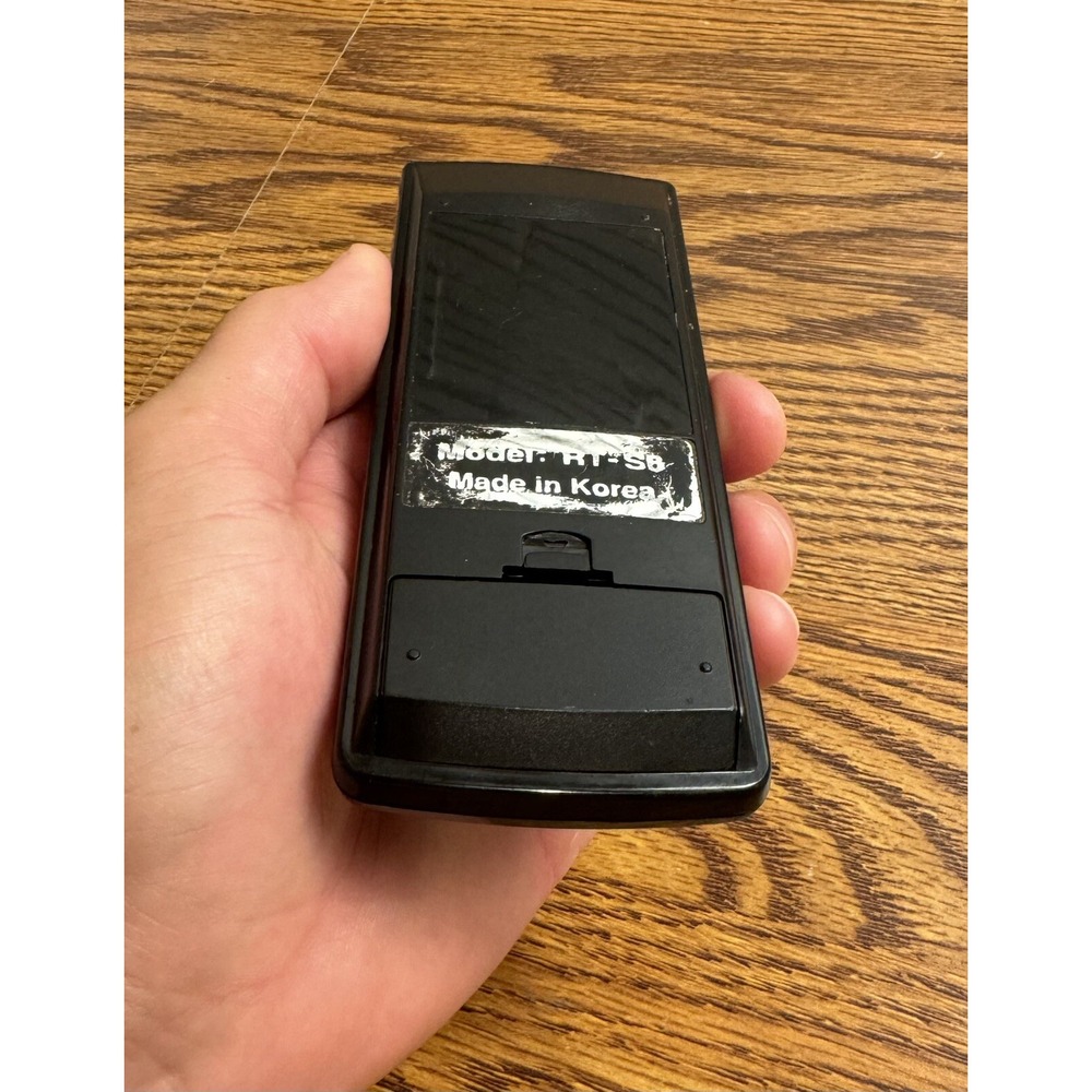 Remote Control Model No. RT-S6 Black Made In Korea Used - Picture 4 of 7